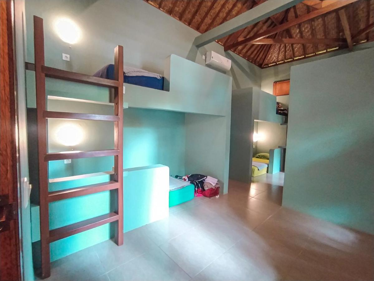 Kuta  Pipes Hostel מראה חיצוני תמונה