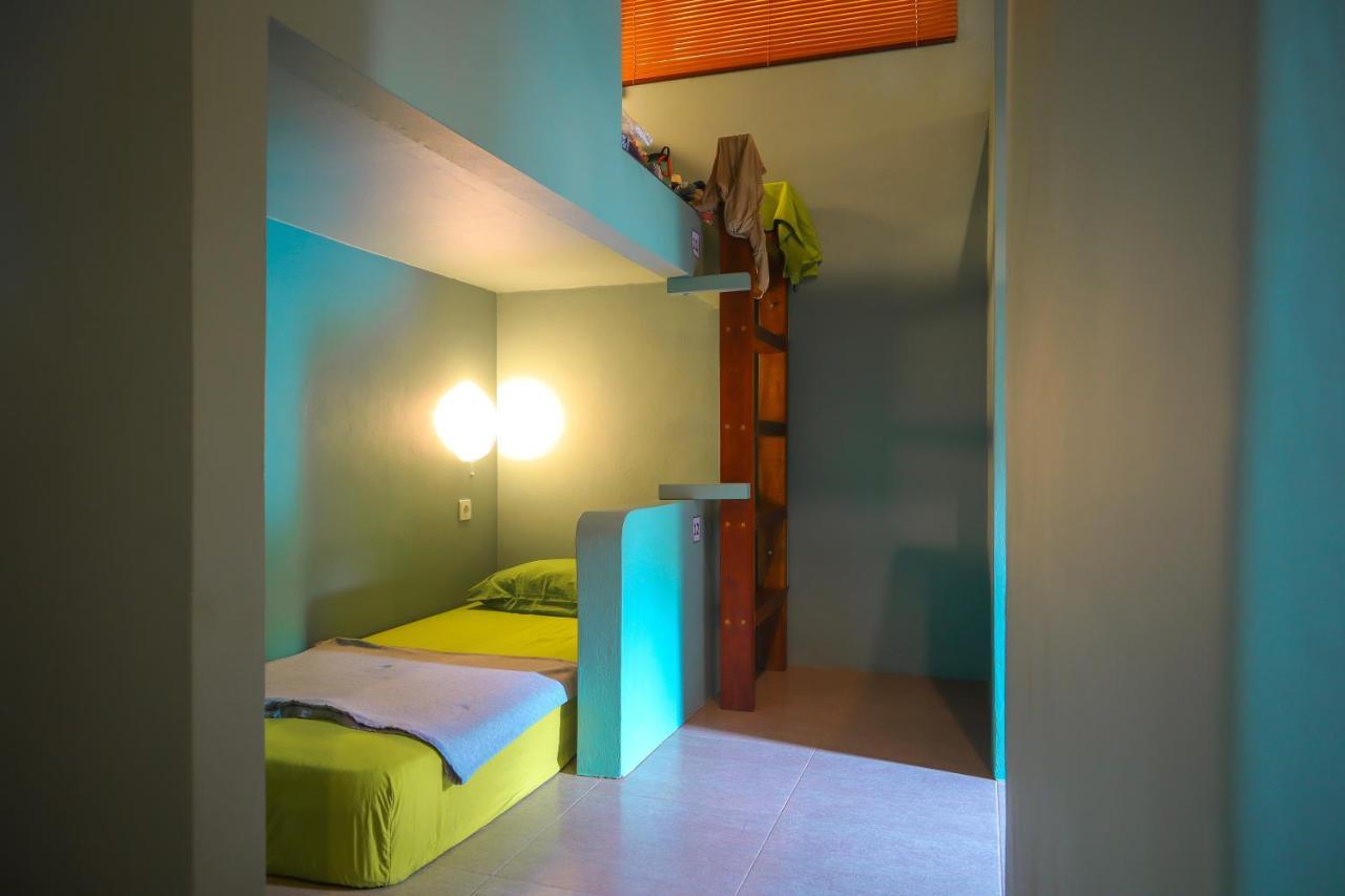 Kuta  Pipes Hostel מראה חיצוני תמונה